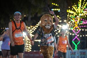 BIB: 77214, 77213, 253
                            <button type="button" onclick="openModal(21502184)" class="btn btn-primary btn-sm float-right btn-popup" data-toggle="modal" data-target=".modal-high-quality">
                        <i class="fas fa-shopping-cart"></i> Add to Cart
                    </button>
                                            <button type="button" onclick="isThisMe(21502184, true)" class="btn btn-success btn-sm float-right btn-popup btn-isme hidden" data-toggle="tooltip" data-placement="bottom" title="นี่คือรูปของคุณใช่ไหม คลิกที่นี่เพื่อเอาเข้าอัลบั้ม">
                        <i class="fas fa-plus"></i> Add to album
                    </button>
                    <button type="button" onclick="isThisMe(21502184, false)" class="btn btn-warning btn-sm float-right btn-popup btn-isnotme hidden">
                        <i class="fas fa-ban"></i> Remove from album
                    </button>